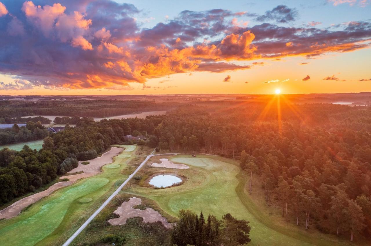 Luebker Golf Resort Nimtofte Extérieur photo